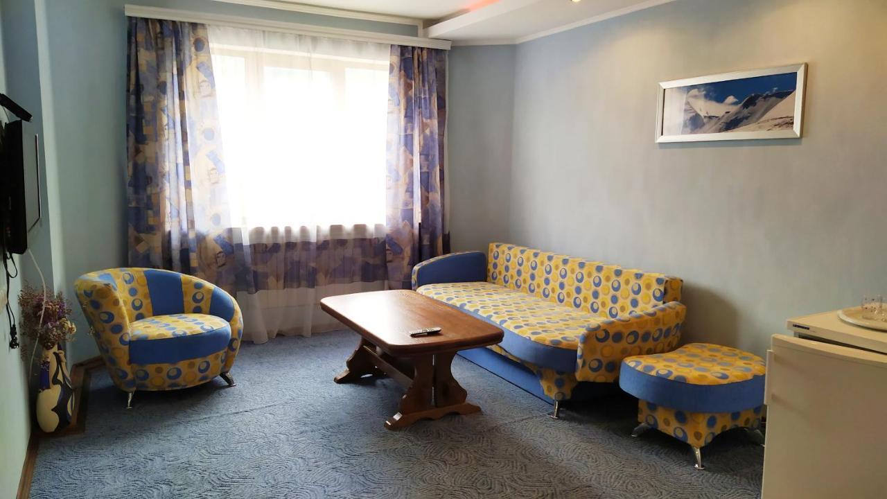Guest House Shafran 亚列姆切 外观 照片