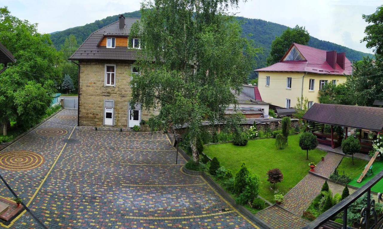 Guest House Shafran 亚列姆切 外观 照片