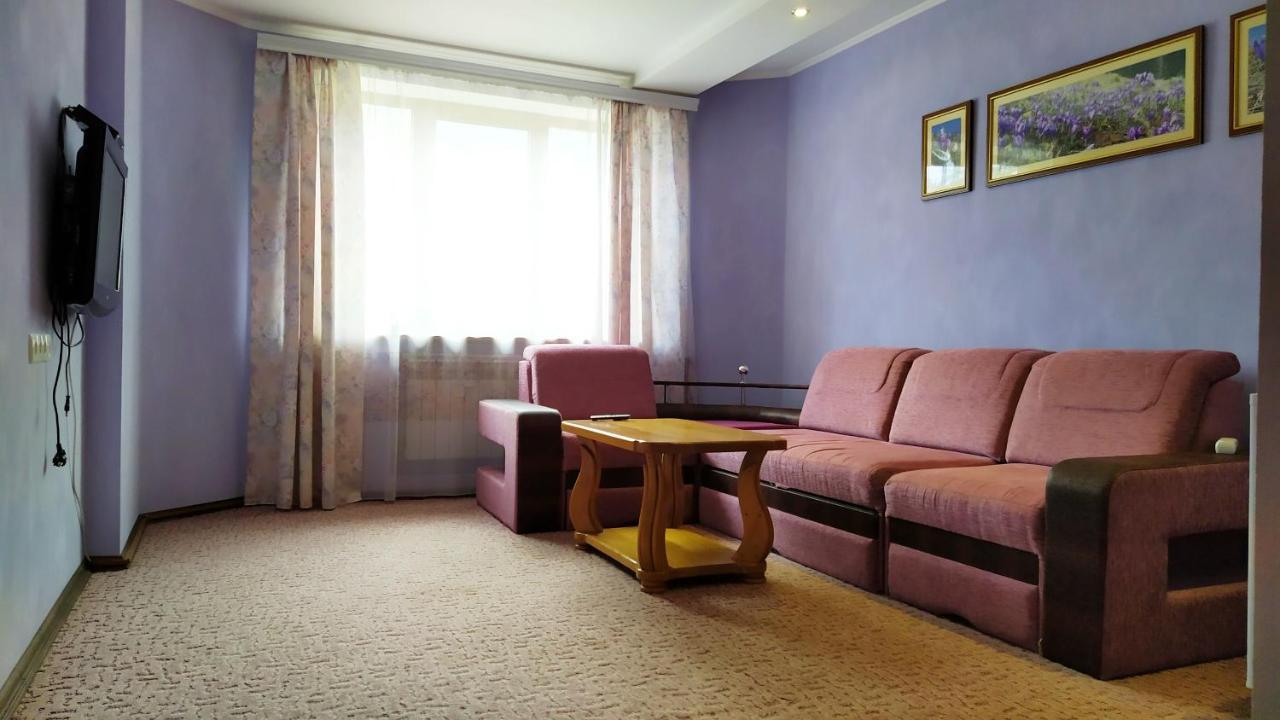 Guest House Shafran 亚列姆切 外观 照片