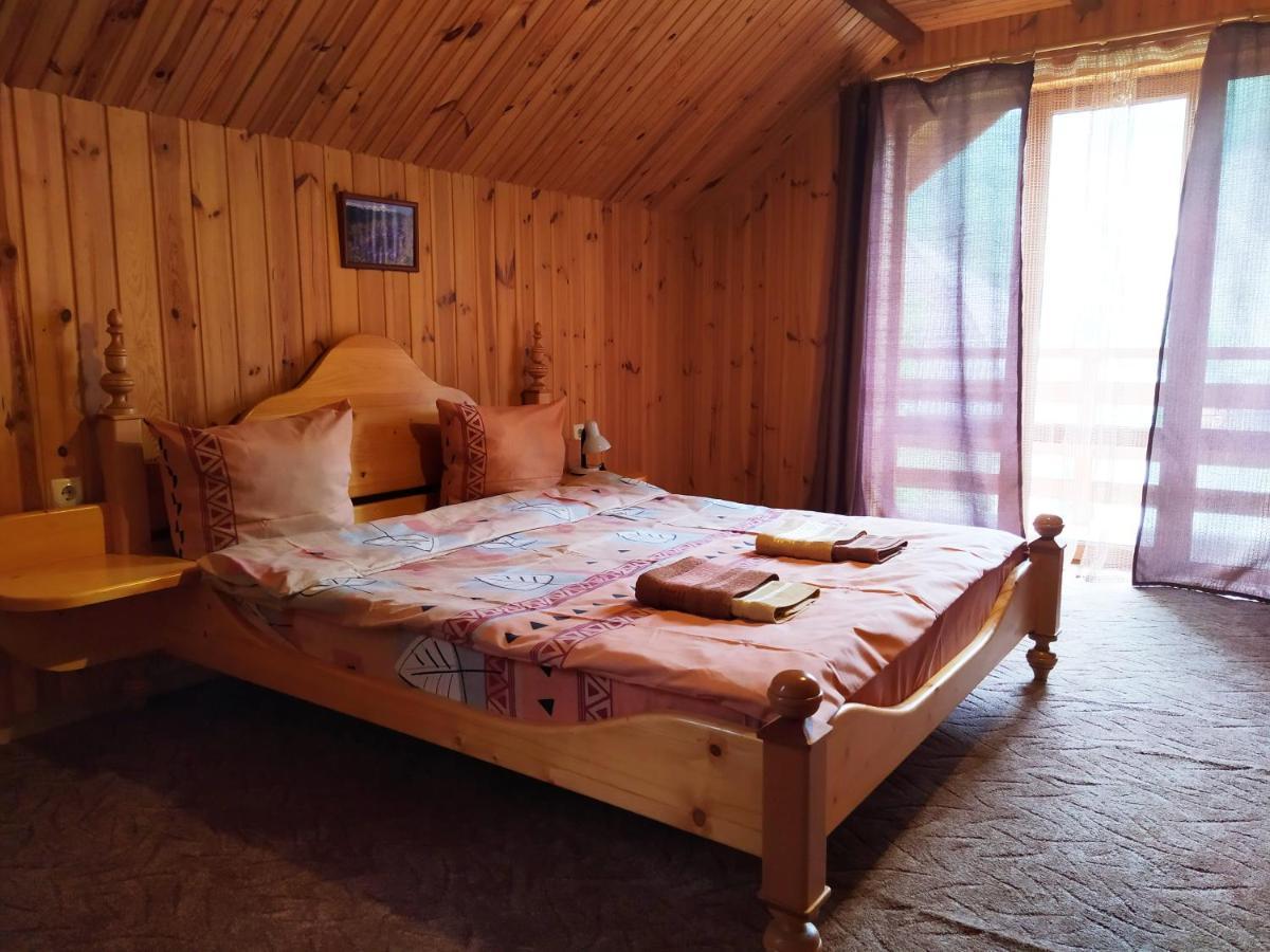 Guest House Shafran 亚列姆切 外观 照片